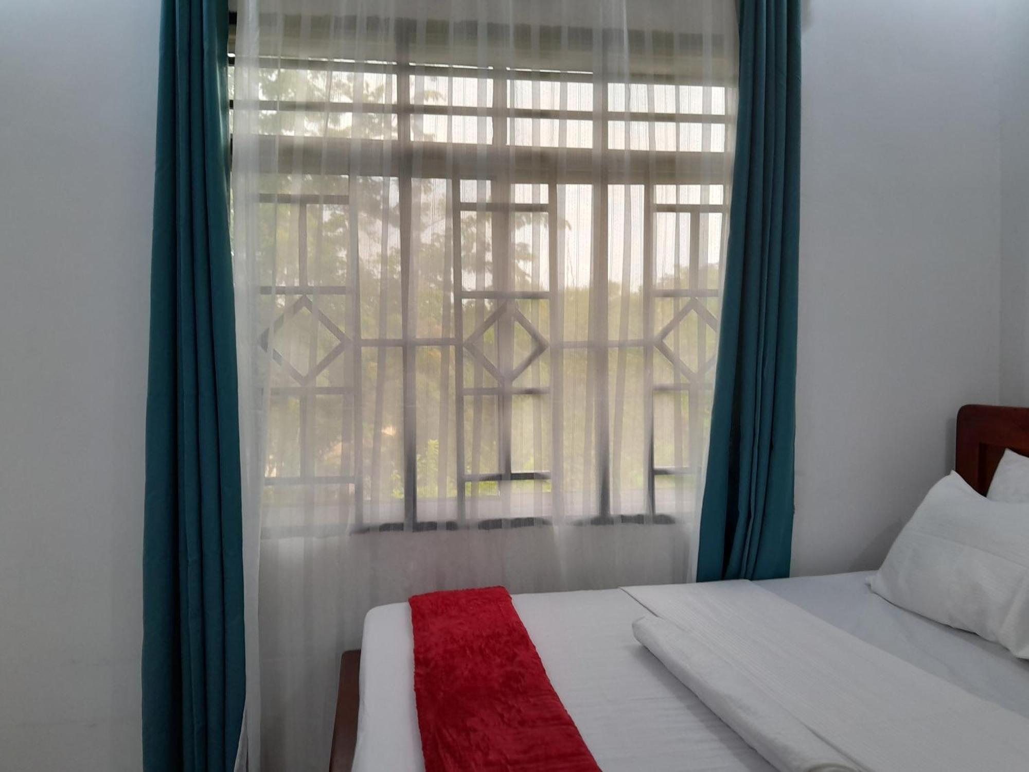 Valley Breeze Hotel 达累斯萨拉姆 外观 照片