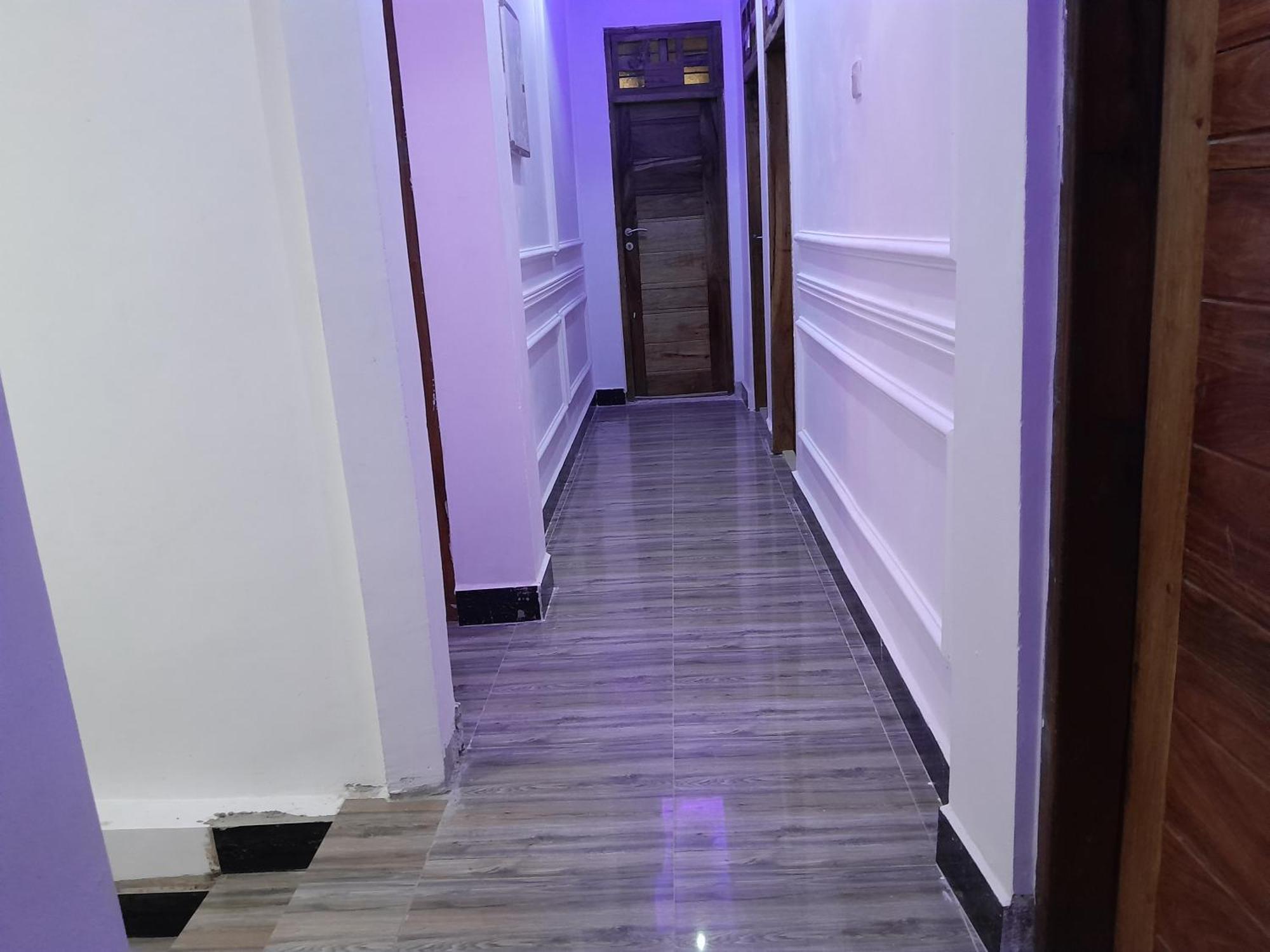 Valley Breeze Hotel 达累斯萨拉姆 外观 照片
