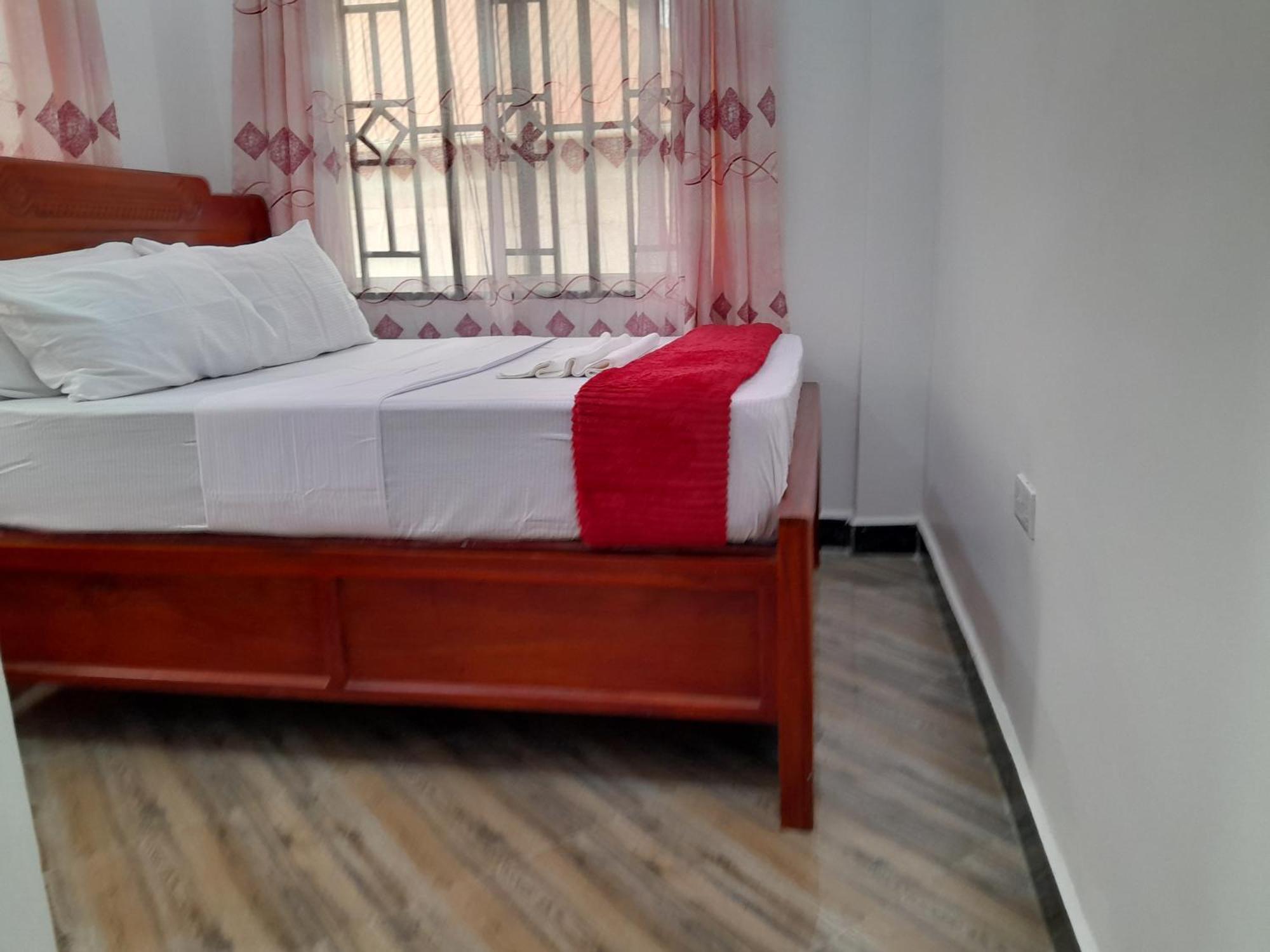 Valley Breeze Hotel 达累斯萨拉姆 外观 照片