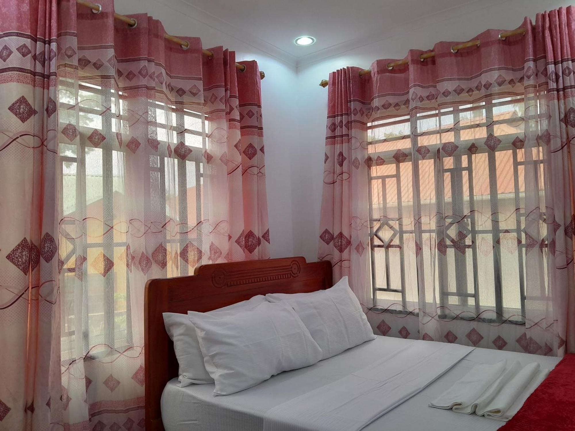 Valley Breeze Hotel 达累斯萨拉姆 外观 照片
