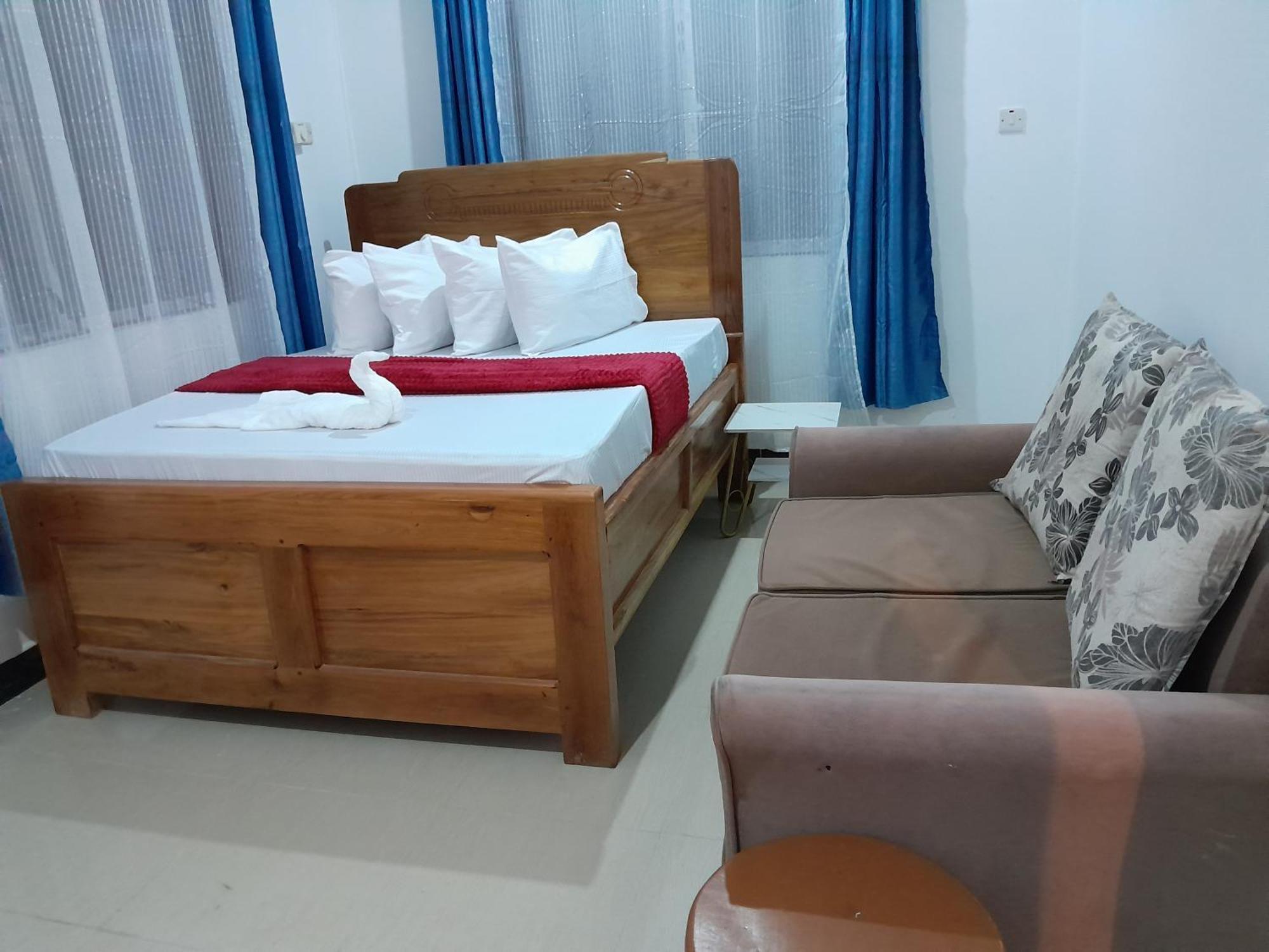 Valley Breeze Hotel 达累斯萨拉姆 外观 照片